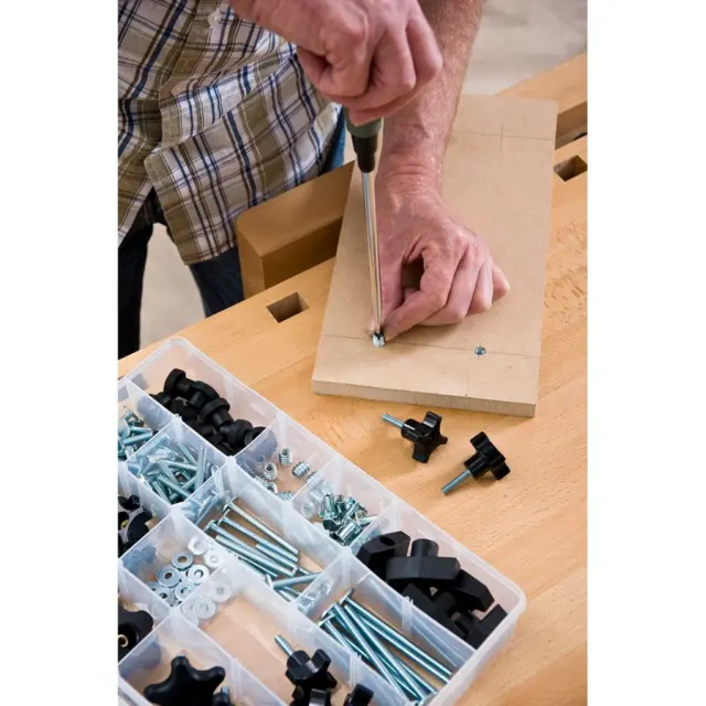 Jigsett - Skruer og Knotter 1/4" 148 deler 
