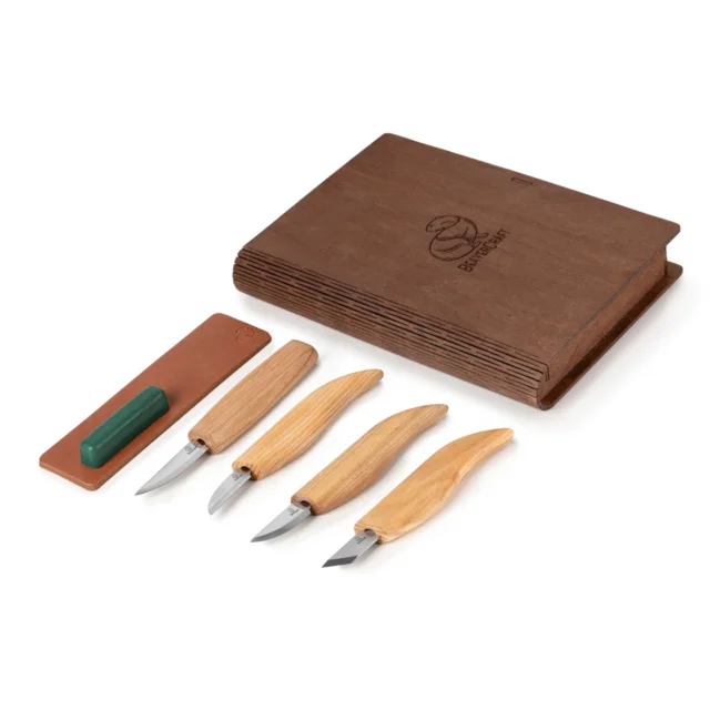 Spikkesett S07Book i gaveeske 4 kniver og slipeutstyr. Beavercraft 