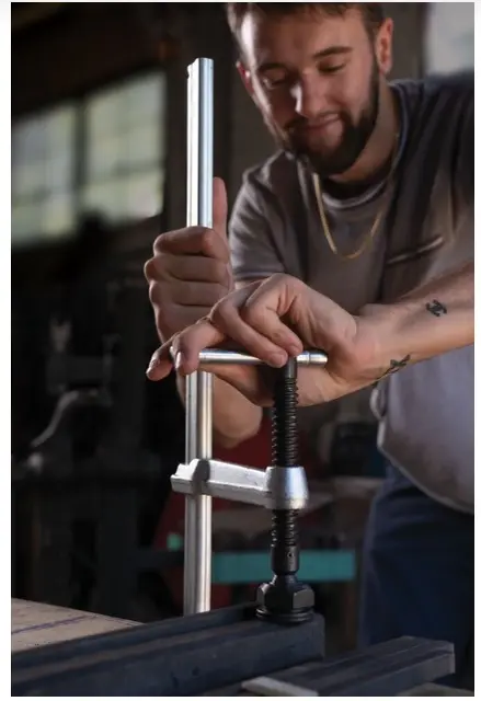 SKRUTVINGE STB30M 300x175 mm Bessey High performance 