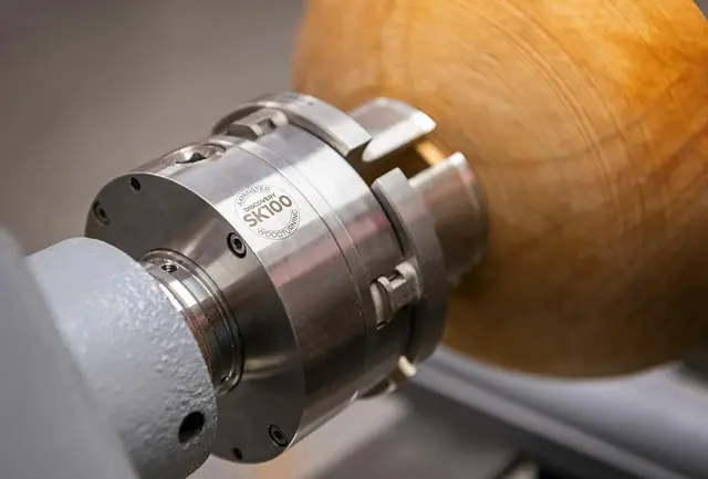 Axminster Discovery  SK100 Chuck. 1x8" Startsett 