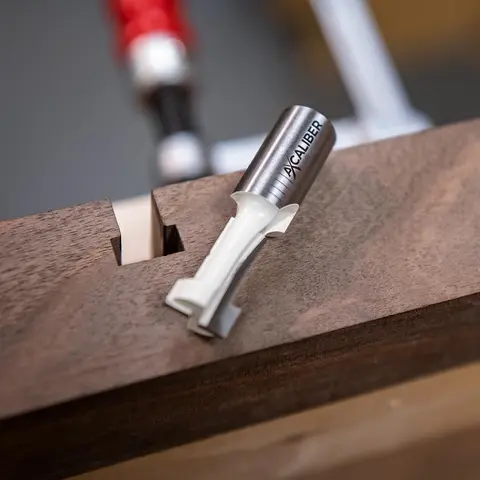 T-spor Fresestål Axcaliber