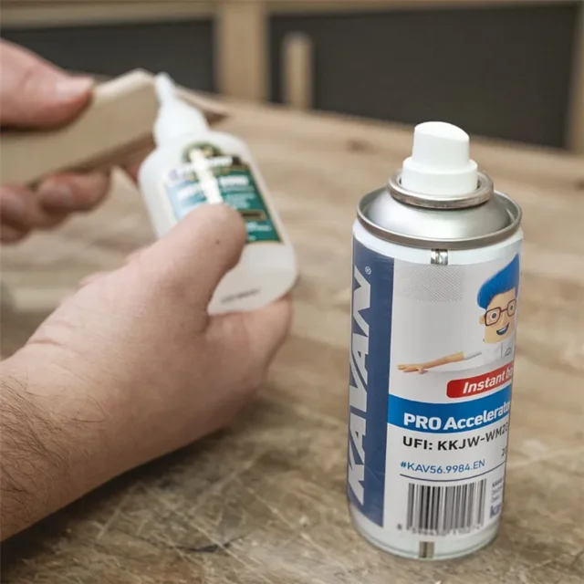 CA-limaktivator PRO 200 ml Titebond/Starbond Instant og CA-lim 