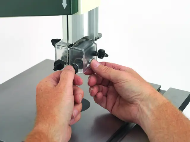 SABRE-250 10" båndsag Record Power 