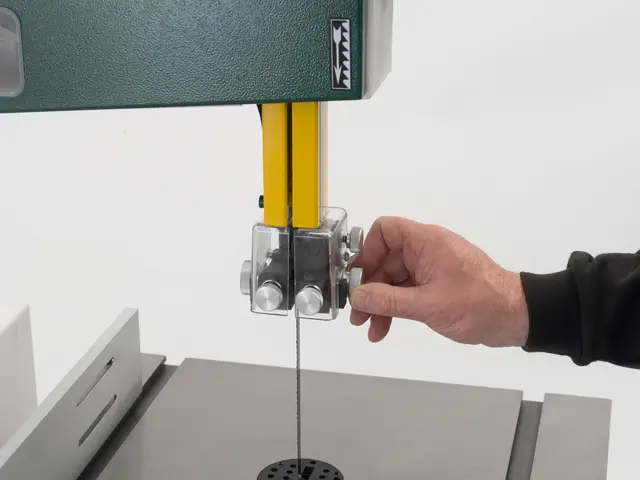 SABRE-300 12" båndsag Record Power 