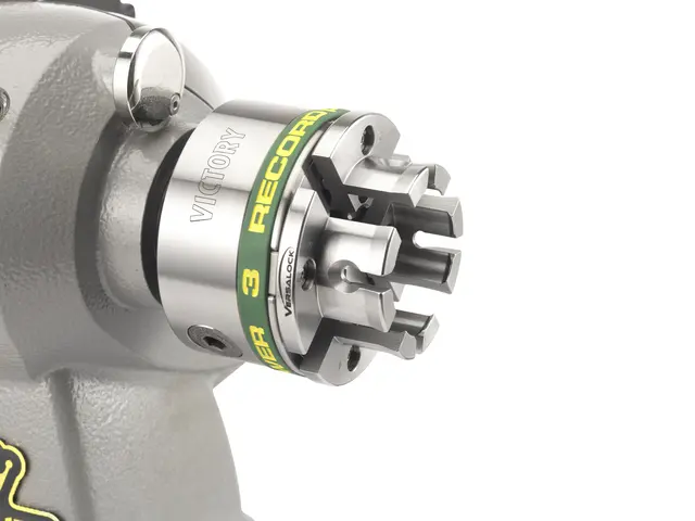 Victory chuck-pakke 1 1/4" × 8 TPI For Gjengeadapter.  Record Power 