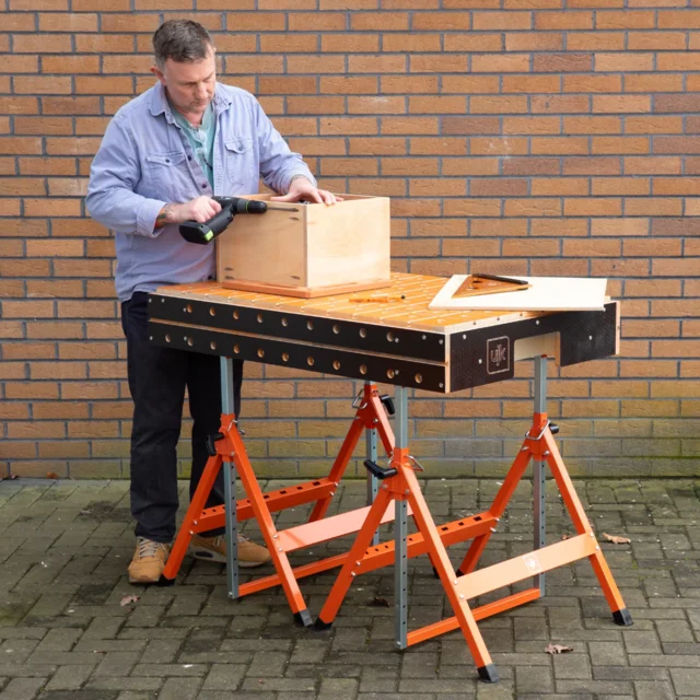 UJK teleskopisk arbeidsbukk Høyde 780–1190 mm – maks. 200 kg 