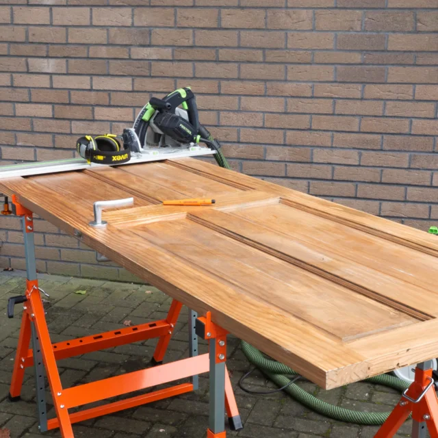 UJK teleskopisk arbeidsbukk Høyde 780–1190 mm – maks. 200 kg 